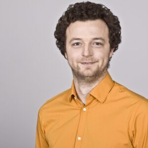 Jona Hölderle - Berater, Gründer von Pluralog, Dozent an der SMA